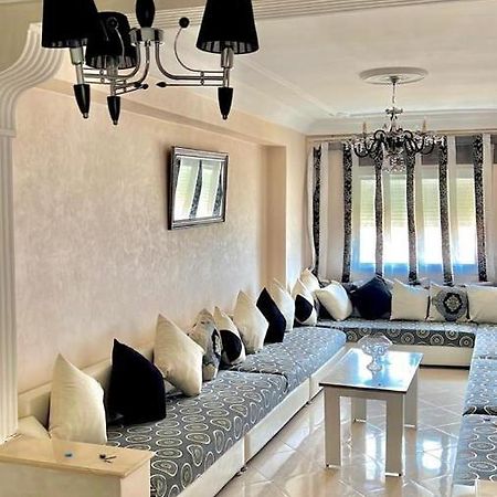 Spacious 3-Bedroom Apartment Tétouan Kültér fotó