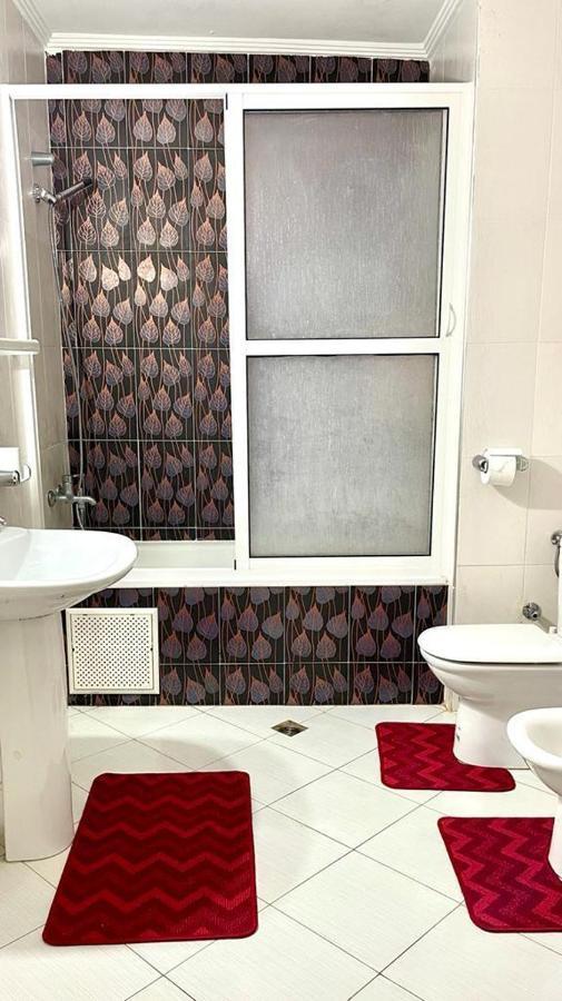Spacious 3-Bedroom Apartment Tétouan Kültér fotó