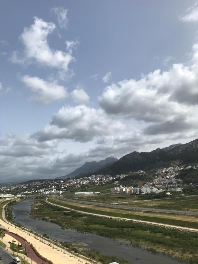 Spacious 3-Bedroom Apartment Tétouan Kültér fotó